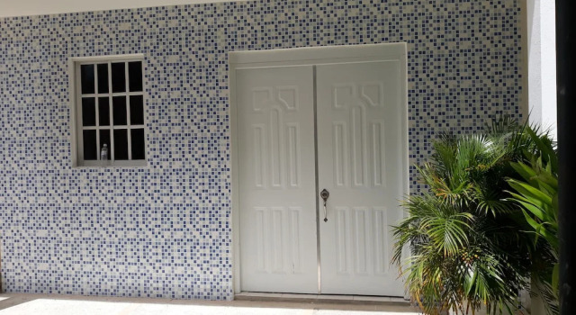 Golden Beach 1 Bedroom Apartments