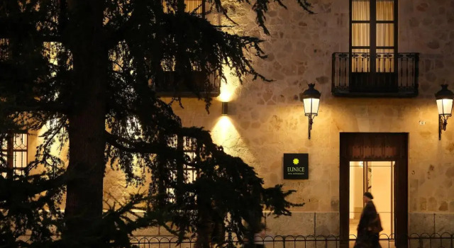 Eunice Hotel Gastronómico, Забронировать Отель Бизнес-отели Саламанки, рядом с Сад Калисто и Мелибеи, 4* 5*