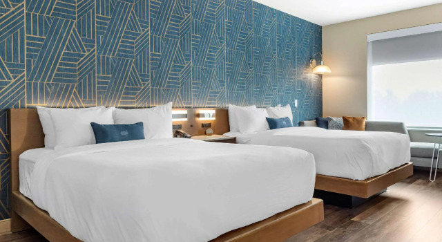 Четырёхместный номер Standard DoubleTree by Hilton Summerville Nexton