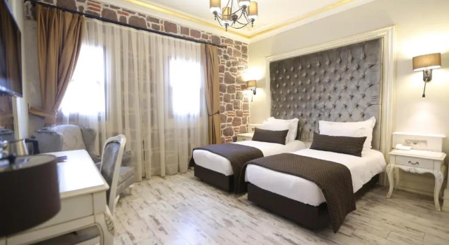 Трёхместный номер Superior LAgora Old Town Hotel & Bazaar
