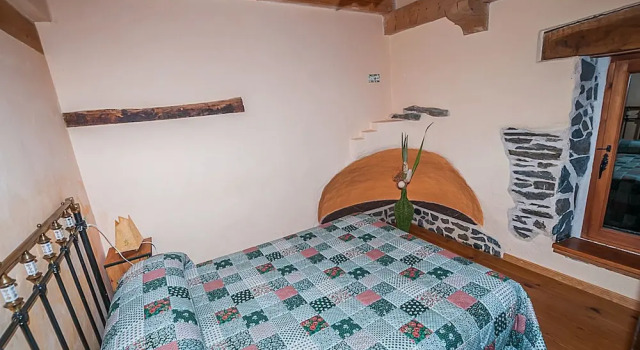 Casa Rural Los Fresnos, Забронировать Отель Муриас де Паредес 