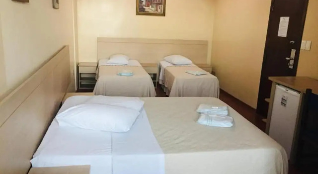 Четырёхместный семейный номер Standard Hotel Rio Jordão
