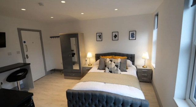 Modern Apartment in Coventry near Belgrade Theatre