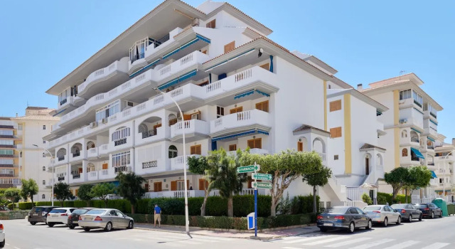 Apartamento Viñamar, Забронировать Апартаменты/квартира Отели Торревьеха с бассейном, рядом с Molino del Agua Park Municipal Natural Park, Бассейн