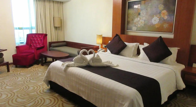 Полулюкс Hotel Aifa