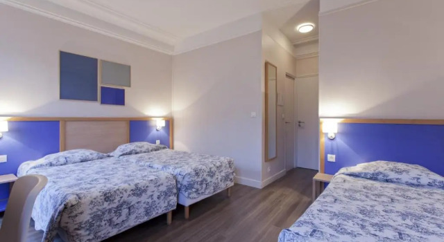 Трёхместный номер Standard Est Hotel