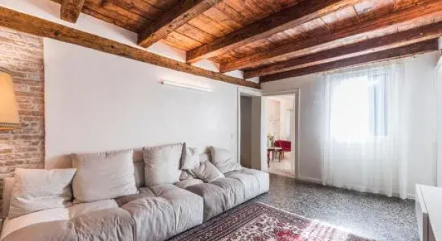 Apartment Cà Brunilda-luxury penthouse with terrace, Забронировать Апартаменты/квартира Апартаменты Венеции, рядом с Консульство Франции в Венеции, Апартаменты/квартира
