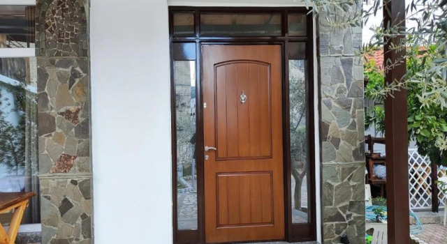 Elvish Garden Boutique B&B, Réserver Hôtel Préfecture de Berat Berat County