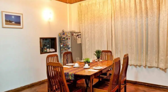 Wai Wai's Bed & Breakfast Inn, Rezervați Hotel Kamayut Yangon Region