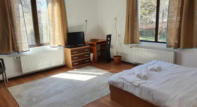 Вилла с 3 комнатами Holiday House Busteni