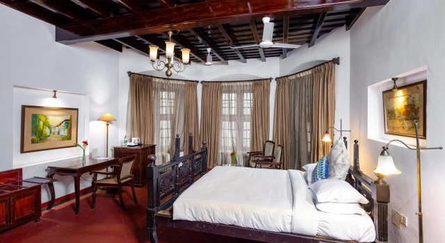 Koder House Heritage Hotel & Spa, Забронировать Курортный отель Курортные отели штата Кералы, Курортный отель