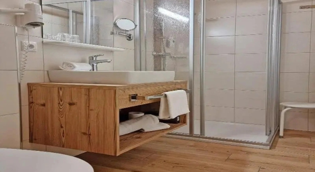 Двухместный номер Deluxe с балконом Hotel Gasthof Edelweiß