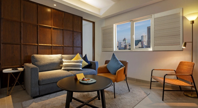 Suite Kampi Hotel Tunjungan - Surabaya