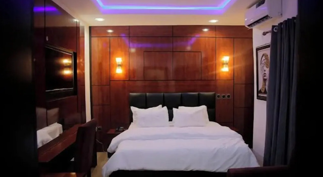 Tap Talle Hotels and Suites, Book Hotel Hotels in Yenagoa with Breakfast, Breakfasts