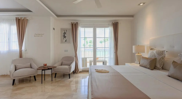 Paradise Street, Rezerwuj Willa Hotele w Punta Cana z parkingiem, Parking