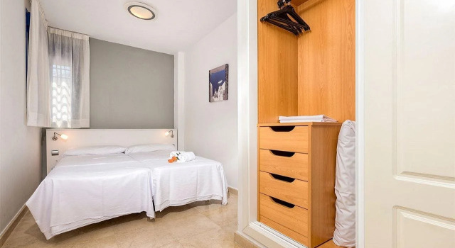 Apartamentos Benalmadena Playa Good Places, Забронировать Отель Отели Бенальмадена 3 звезды, рядом с Тиволи Уорлд, 3*