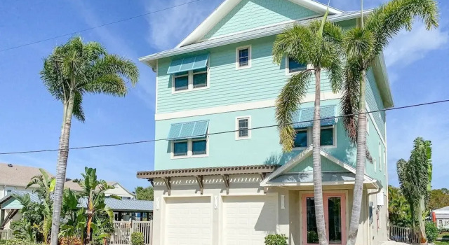 135 Island Escape: 5br Home W/ Pool And Spa! 5 Bedroom Home