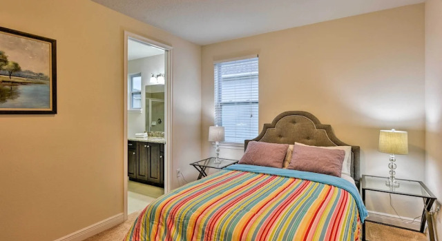 5 Mi to Disney: Oasis w/ Pool & Patio