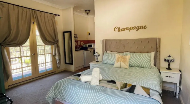 Двухместный номер Deluxe с красивым видом из окна Villa Provence Estate