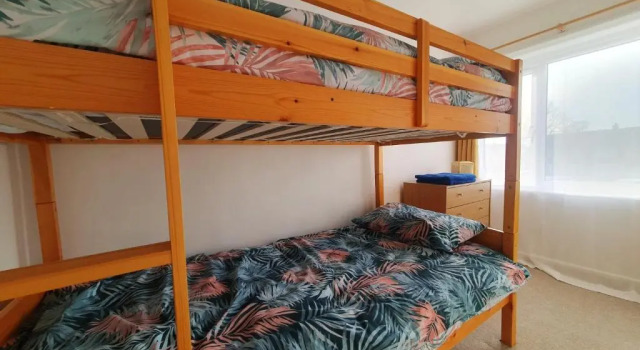 Owl Haven: Comfortable central 3 bedroom house, with an enclosed garden.