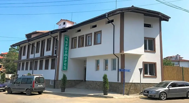 Hotel Chernomorets, Забронировать Отель Отели области Бургас с бассейном, Бассейн