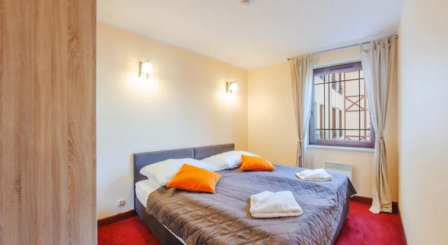 Apartamenty Continental, Varaa Huoneisto Krynica Morska 