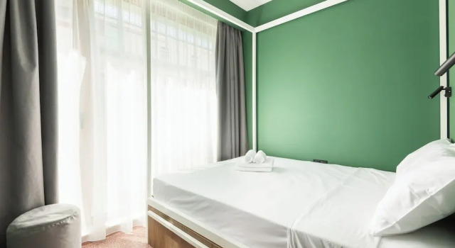Zeus is Loose Hostel, Забронировать Хостел Хостелы Салоников, рядом с Триумфальная арка императора Галерия, Хостел