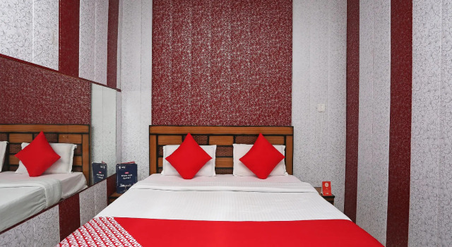 OYO 28442 Hotel Sudhir, Забронировать Отель Отели Алипур 3 звезды, 3*