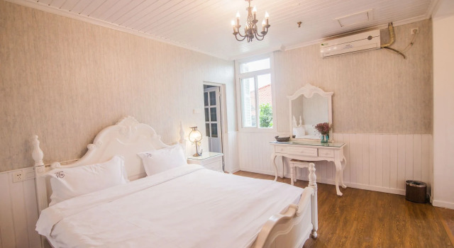 Blossom Resort