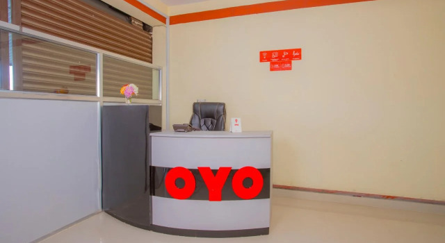 Hotel North Pole Inn By OYO Rooms, Забронировать Отель Дхуликхел 
