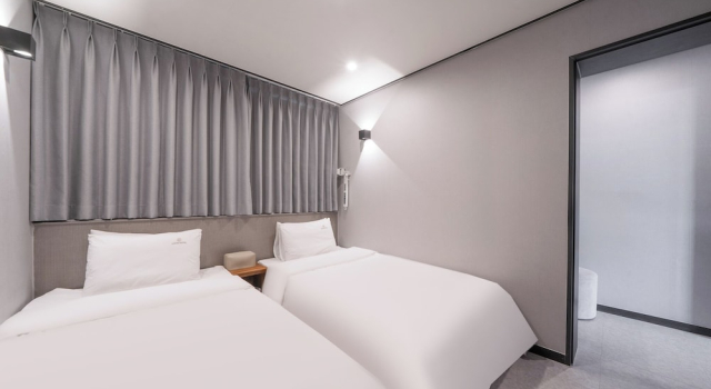 Трёхместный номер Standard с 2 комнатами с видом на океан Lucas Hotel