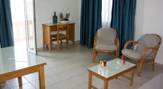 Michael Apartments