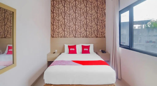 Номер Deluxe OYO 90312 Bahu Bay Hotel