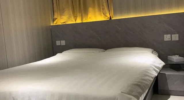 Двухместный номер Standard J Hotel