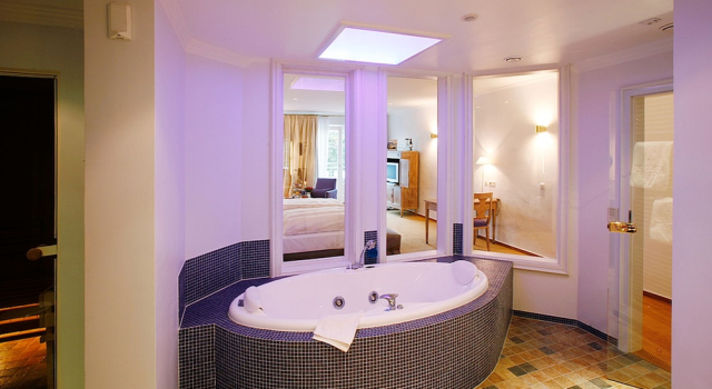 Полулюкс с балконом Romantik Hotel Hof zur Linde