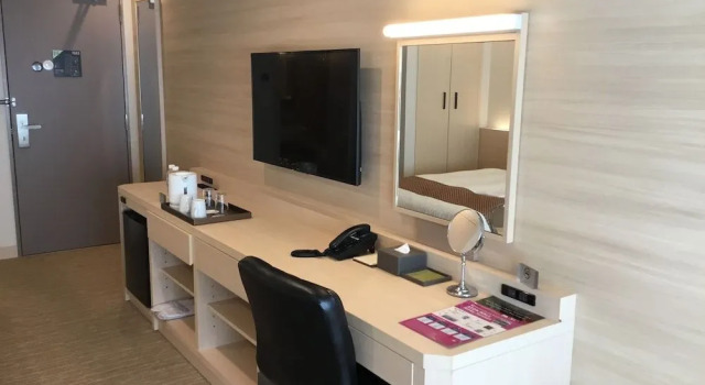 Отель Odysis Suites Osaka Airport