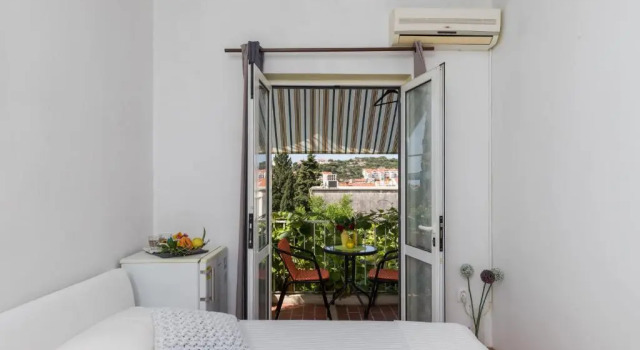 Guest House Bradas