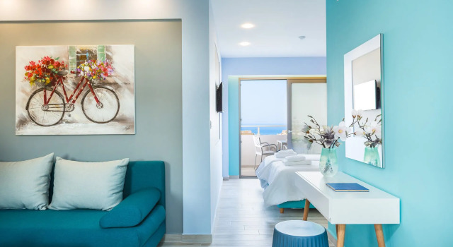 Полулюкс Menta City Boutique Hotel