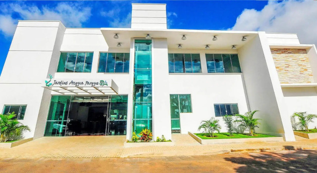 Lacqua com CAFE e PARQUE AQUATICO 24 HORAS
