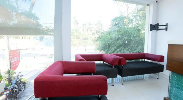 OYO 2300 Hotel The Platinum Inn, Забронировать Отель Отели штата Кералы 3 звезды, 3*