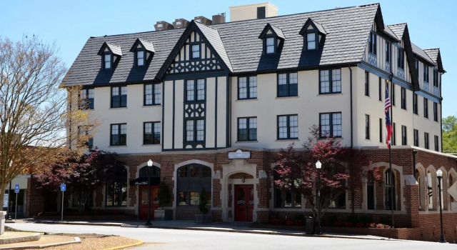 Samuel Elbert Hotel, Book Hotel Hoteller i Elberton med morgenmad, Morgenmad