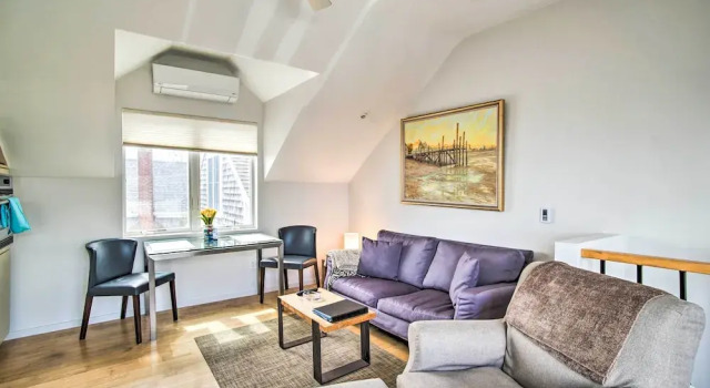 Waterfront Provincetown Condo on Commercial St!, Réserver Appartement Provincetown Cap Cod