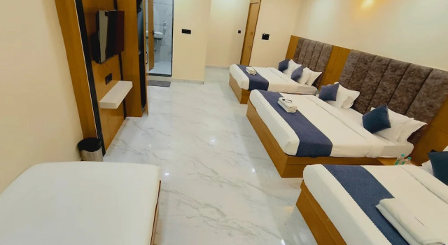 Семейный номер Standard Hotel Hari Sajan