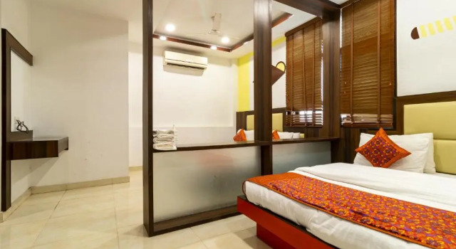 Люкс Deluxe Hotel Baba Deluxe near New Delhi Railway Station and City Center -By RCG Hotels