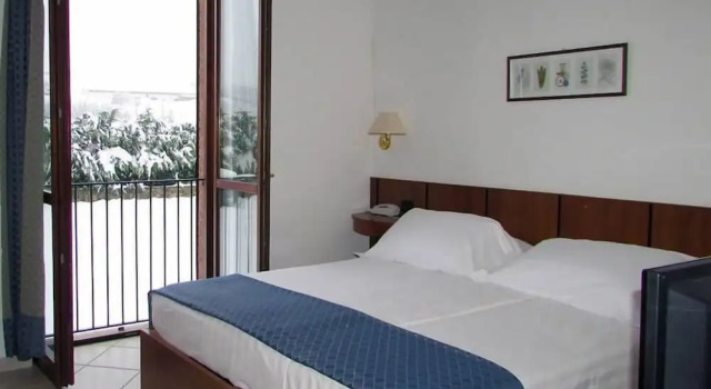 Tenuta Larenzania, Reserva ahora Hotel Hoteles en Piamonte con piscina, Piscina
