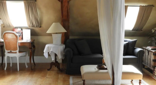 Полулюкс Hotel Recour