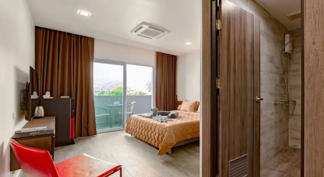 Двухместный люкс Deluxe с балконом Art Residence Chaweng Beach