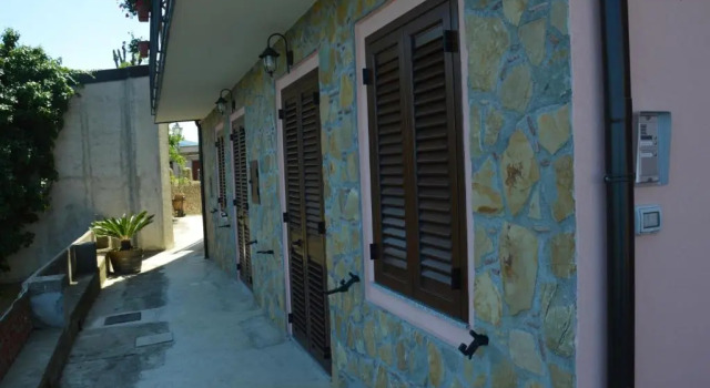 B&B Incantevole Vicolo, Prenota Bed & breakfast Piraino Sicilia