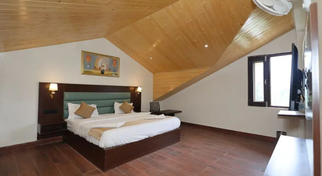 Omavya Cottage