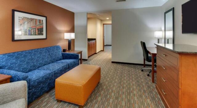 Drury Inn & Suites Knoxville West, Prenota Hotel Hotel a Tennessee con piscina, Piscina